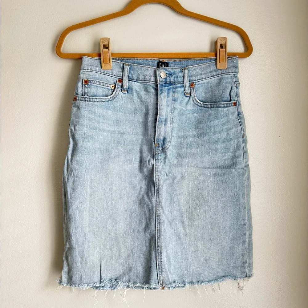 GAP Denim Blue Skirt - Picture 1 of 2
